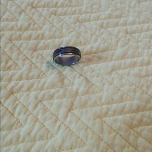 Dolphin embossed inset spin Ring